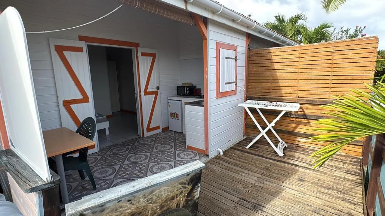 Hotel Gites Du Baobab La Desirade