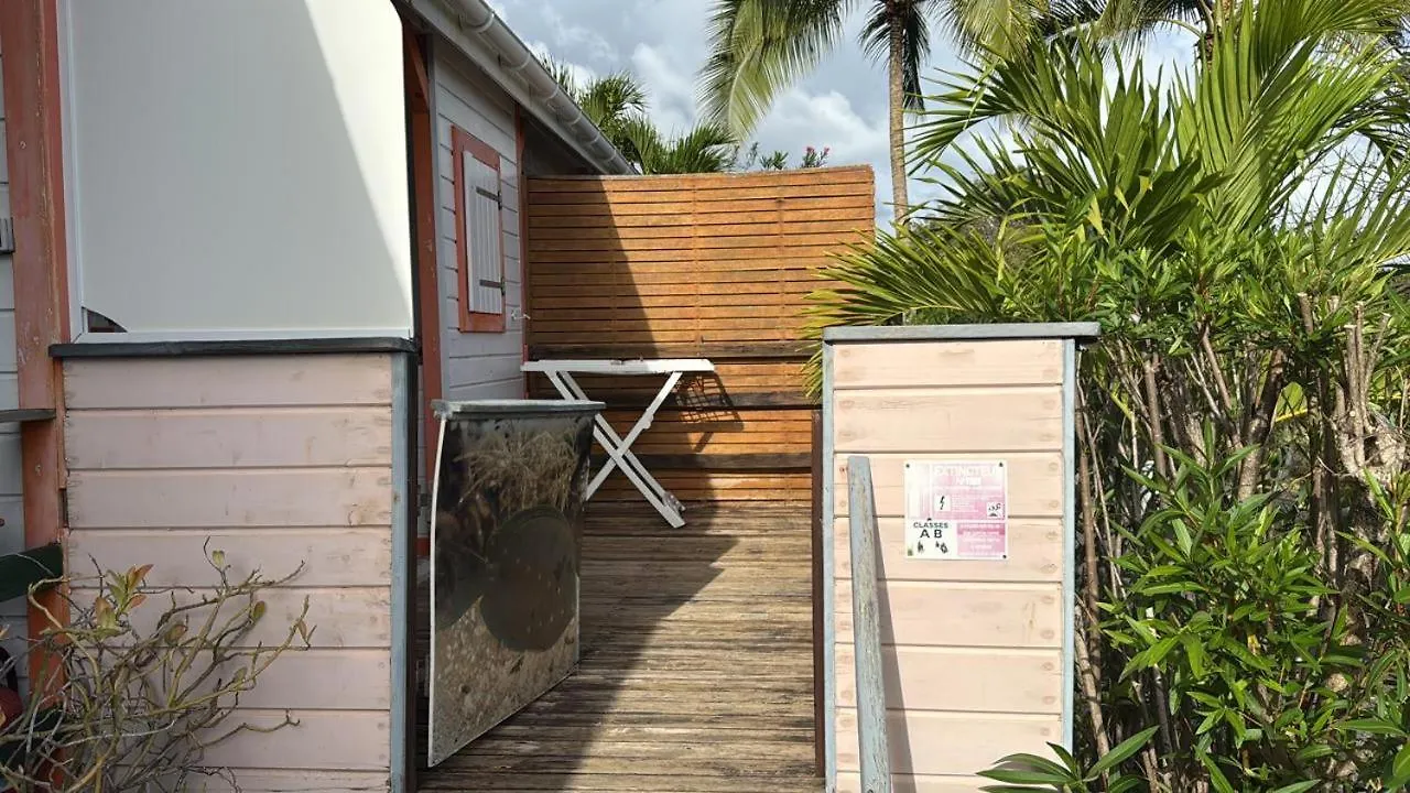 Hotel Gites Du Baobab La Desirade Guadeloupe